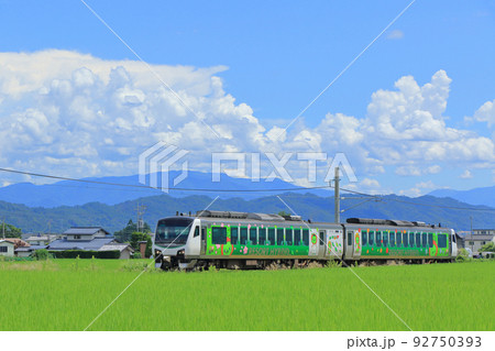 大糸線　夏のリゾートビューふるさと 92750393