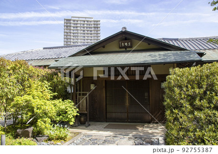 白鳥庭園 92755387