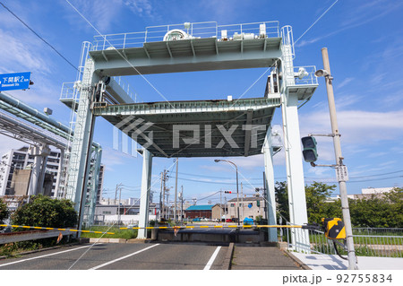 下関漁港　閘門 92755834