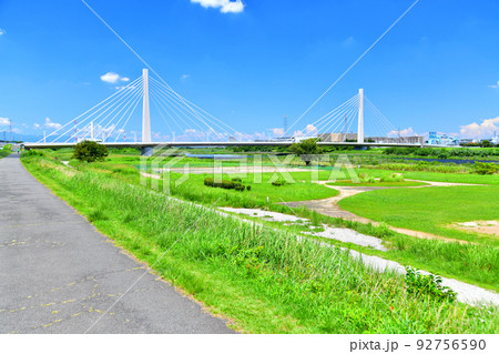 府中四谷橋/多摩川を日野市/下流側より望む(東京都日野市)【2022.7】 府中四谷橋/多摩川を日野市/下流側より望む(東京都日野市)【2022.7】 92756590