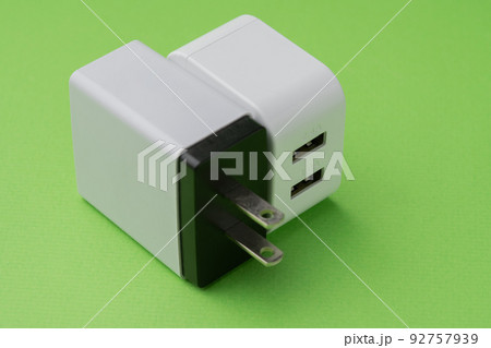 USB　コンセント 92757939