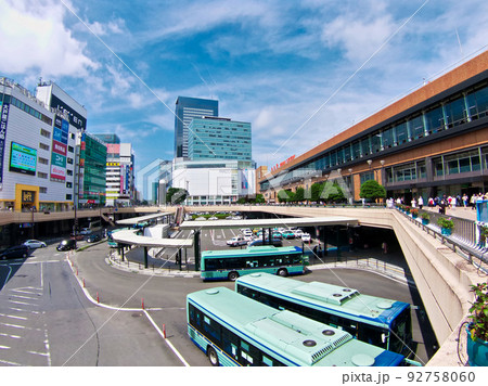 仙台駅西口前の風景 92758060