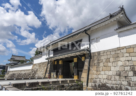 夏の二条城　東大手門　京都市中京区 92761242