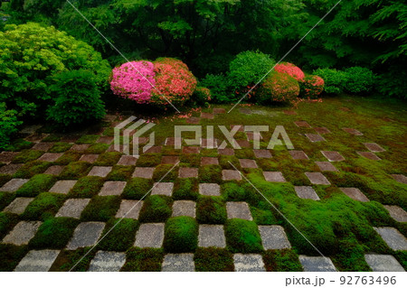 サツキの花咲く東福寺本坊 サツキの花咲く東福寺本坊 92763496