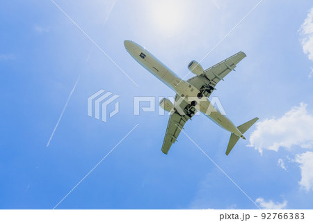 《飛行機》エンブラエル Embraer E190(E-Jet) 《飛行機》エンブラエル Embraer E190(E-Jet) 92766383