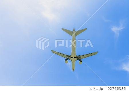 《飛行機》エンブラエル Embraer E190(E-Jet) 92766386