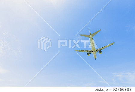 《飛行機》エンブラエル Embraer E190(E-Jet) 《飛行機》エンブラエル Embraer E190(E-Jet) 92766388