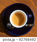 浅煎りのクレマのあるエスプレッソ 92766492