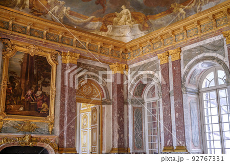 ヴェルサイユ宮殿 (フランス) 92767331