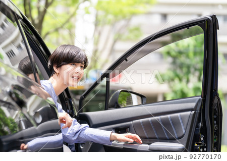 女性 車 女性 車 92770170