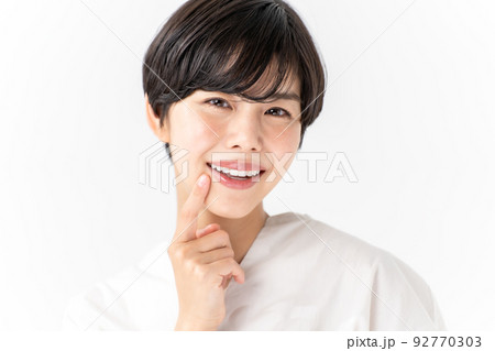 女性　歯　歯科 92770303