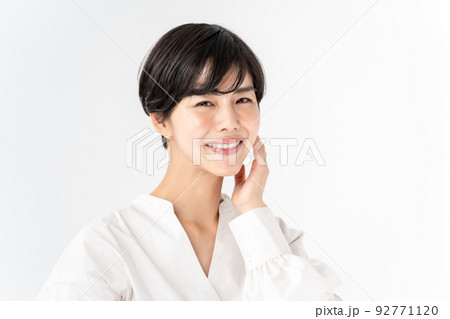 スキンケア　女性　美容 92771120