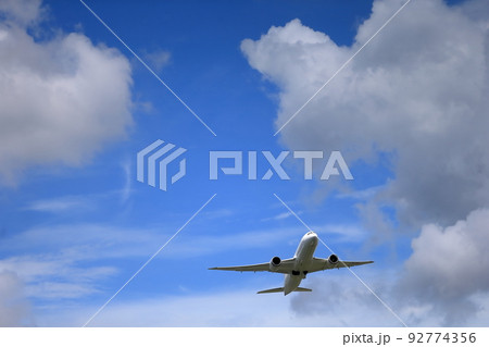 旅客機の離着陸　イメージ 92774356