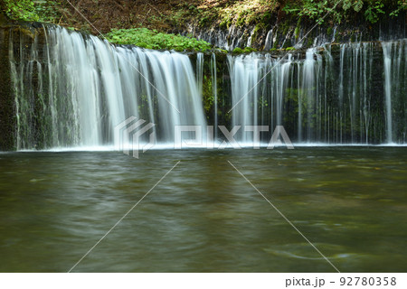 軽井沢の白糸の滝、長野県 軽井沢の白糸の滝、長野県 92780358