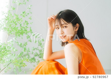ヘアスタイル　ビューティーイメージ 92780967