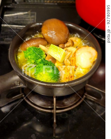 アヒージョ 2021年11月 (2) 92780995