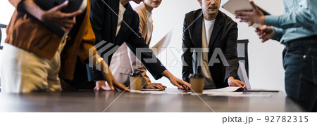 ビジネス/現場 ビジネス/現場 92782315