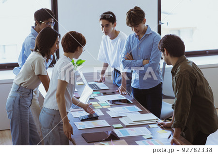 ビジネス/現場 ビジネス/現場 92782338