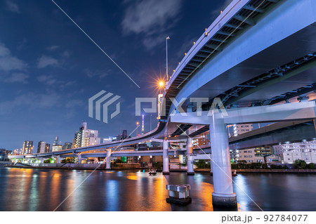 都市夜景「東京都」両国JCT・都市風景 都市夜景「東京都」両国JCT・都市風景 92784077
