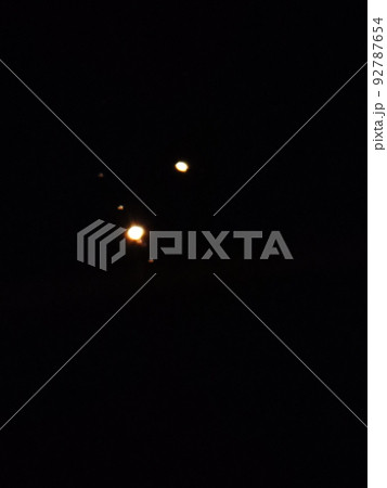 木星とガリレオ衛星と土星 木星とガリレオ衛星と土星 92787654