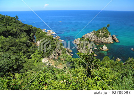 浦富海岸 鴨ヶ磯展望所からの絶景 / 日本百景など 【鳥取県岩美町】 浦富海岸 鴨ヶ磯展望所からの絶景 / 日本百景など 【鳥取県岩美町】 92789098