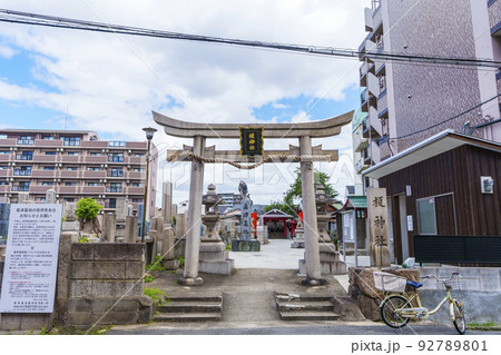 榎神社 鳥居【大阪市東住吉区北田辺】 榎神社 鳥居【大阪市東住吉区北田辺】 92789801