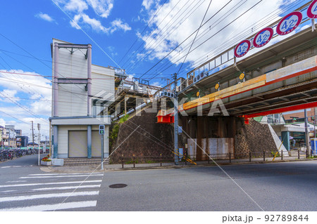JR美章園駅　夏の青空 92789844