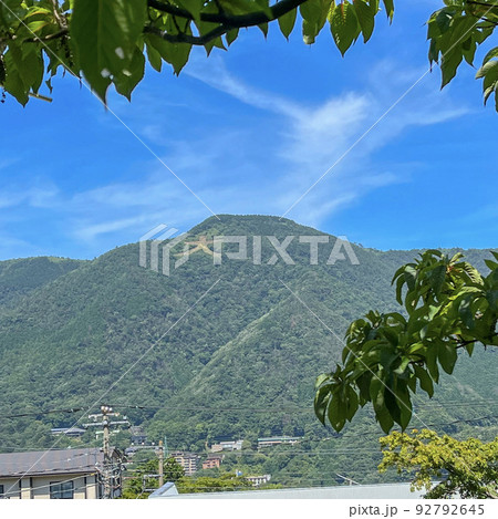箱根強羅公園から見た大文字 92792645