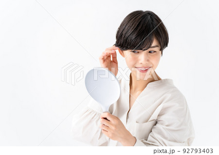 女性　髪 92793403