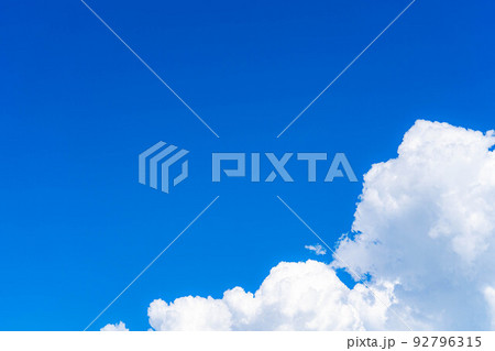 【夏素材】夏空イメージ【長野県】 92796315