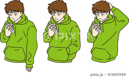 スマホを操作する男性のセット スマホを操作する男性のセット 92800998