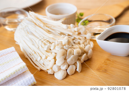 なめ茸作り なめ茸作り 92801078