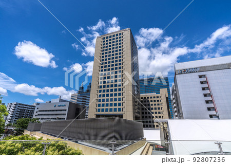 日本の川崎都市景観 川崎駅前のルフロン川崎などを望む 日本の川崎都市景観 川崎駅前のルフロン川崎などを望む 92807236