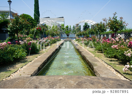 イタリア山庭園風景 イタリア山庭園風景 92807891