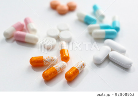 医療・研究コンセプト　飲み薬 92808952
