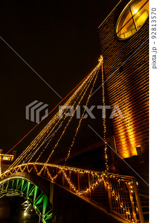 富山市 富岩運河環水公園 夜のライトアップ 富山市 富岩運河環水公園 夜のライトアップ 92813570