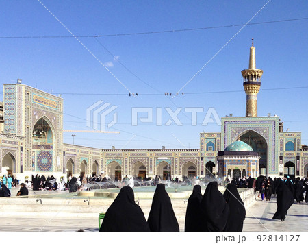 イランのシーア派聖地マシュハドの寺院 イランのシーア派聖地マシュハドの寺院 92814127