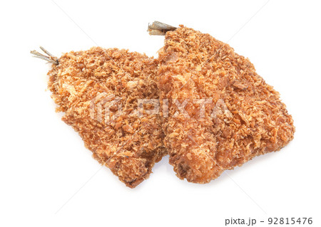 鯵のフライ二枚【白背景・切り抜き】 92815476