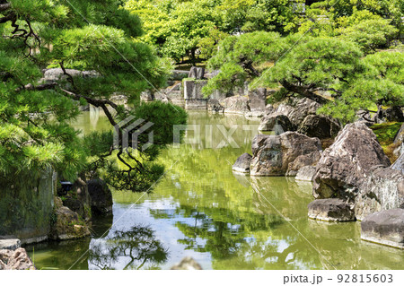 夏の二条城　二の丸庭園　京都市中京区 92815603