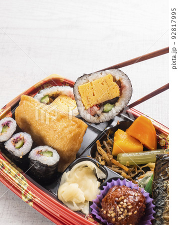 助六寿司　弁当 92817995