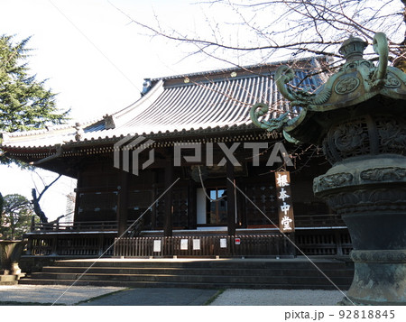 台東区の寛永寺（根本中堂） 92818845