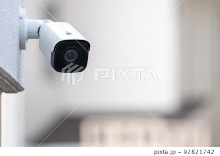 白い防犯カメラ 白い防犯カメラ 92821742
