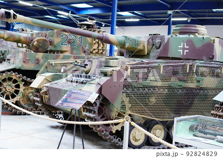 ヨンゴウセンシャ　PanzerIV  ドイツIV号戦車 92824829