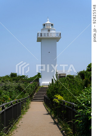 白亜四角形の安乗埼灯台 白亜四角形の安乗埼灯台 92825548