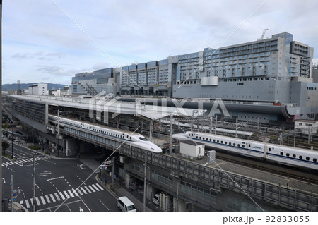 京都駅の新幹線口(八条口)の様子 京都駅の新幹線口(八条口)の様子 92833055