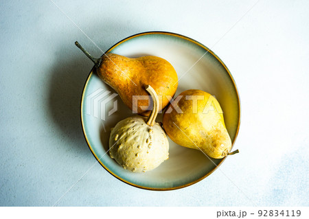 Autumnal table setting Autumnal table setting 92834119