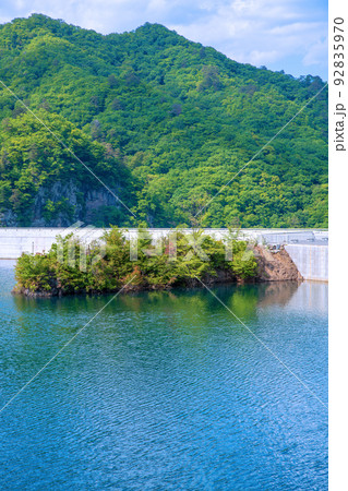 八ッ場あがつま湖 八ッ場ダム 初夏の風景 八ッ場あがつま湖 八ッ場ダム 初夏の風景 92835970