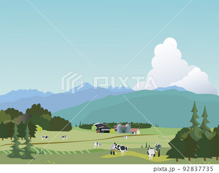 信州蓼科の酪農農場風景 92837735