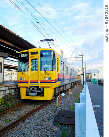 京王線　黄色い電車　 92840519