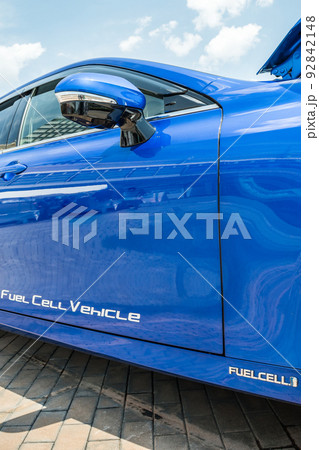 燃料電池自動車 92842148